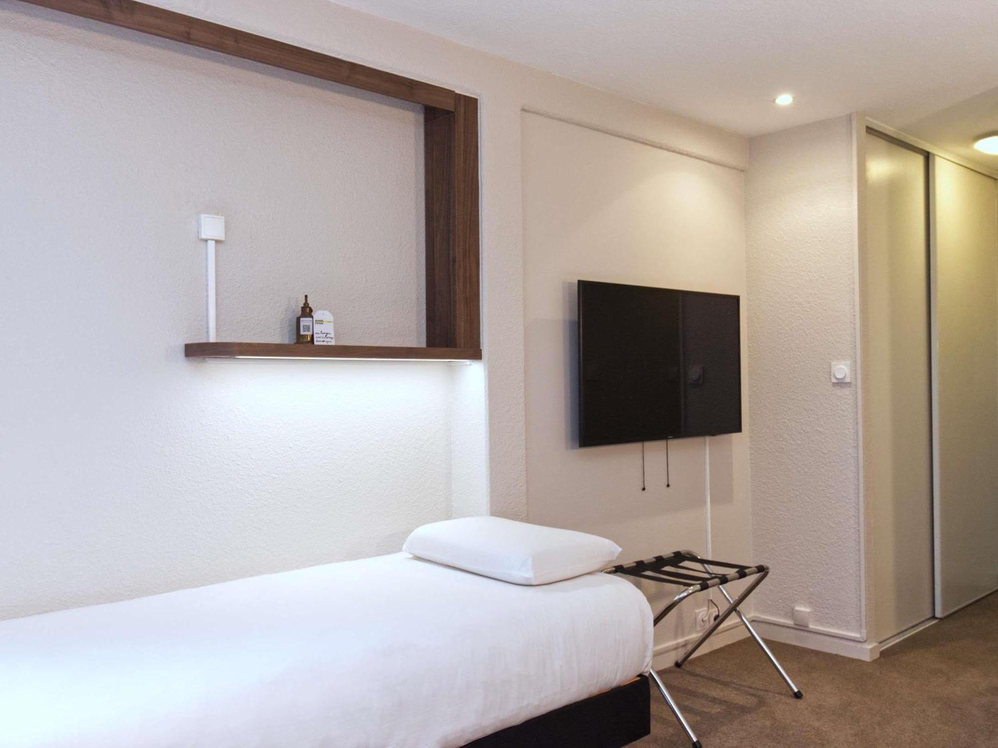 Greet Hotel Dijon Sud Longvic Екстериор снимка
