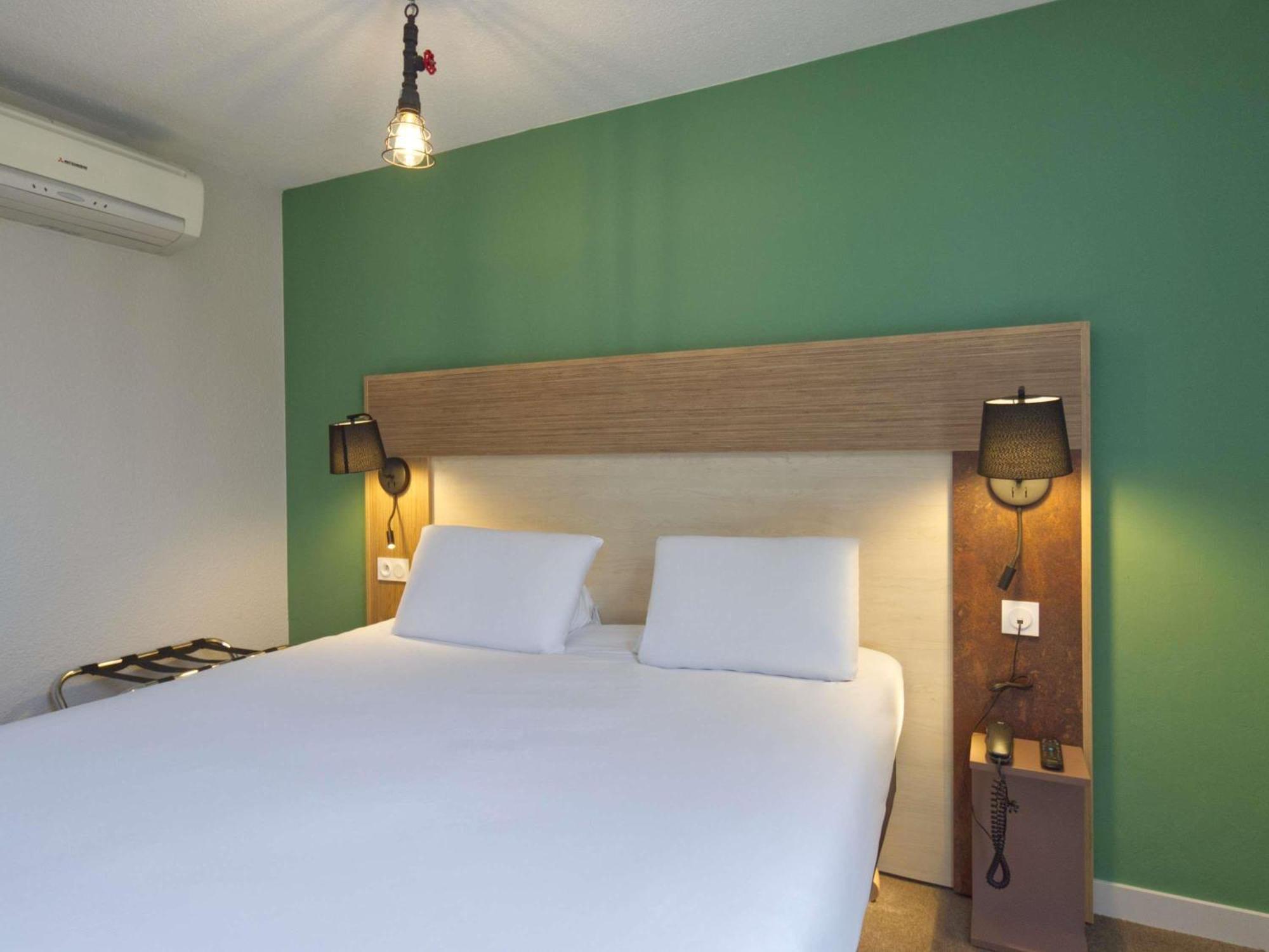 Greet Hotel Dijon Sud Longvic Екстериор снимка