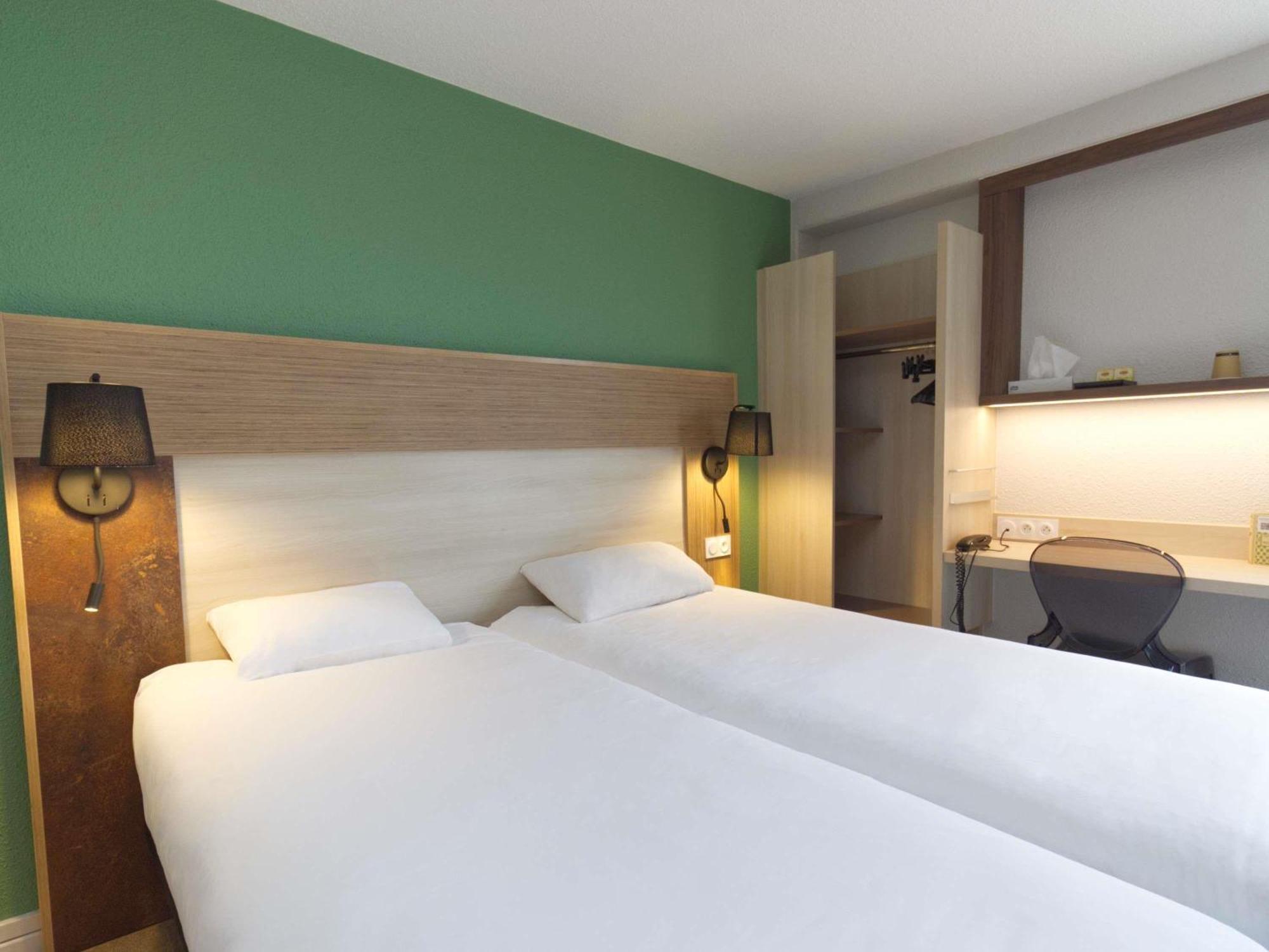 Greet Hotel Dijon Sud Longvic Екстериор снимка
