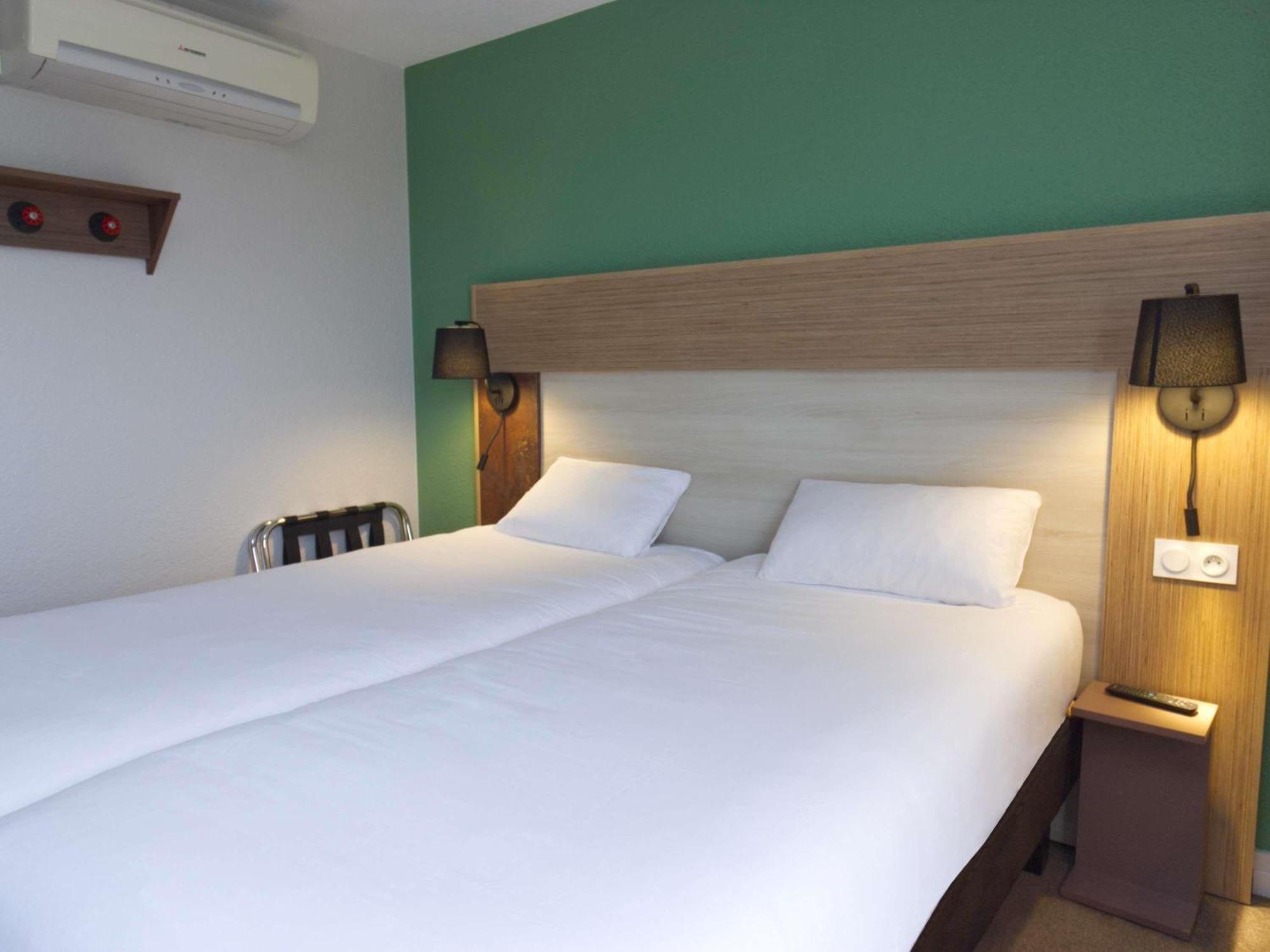 Greet Hotel Dijon Sud Longvic Екстериор снимка
